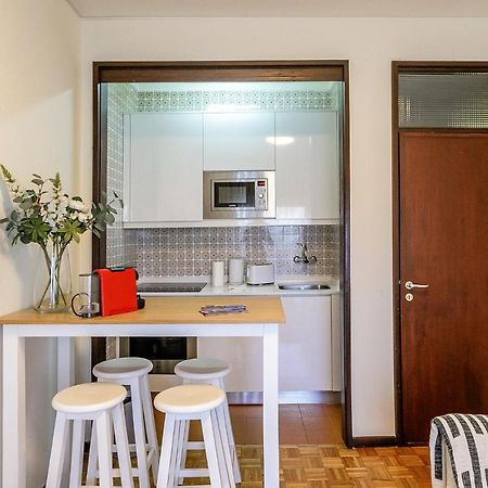 Lovelystay - Genuine Bonfim Balcony Flat Porto Bagian luar foto