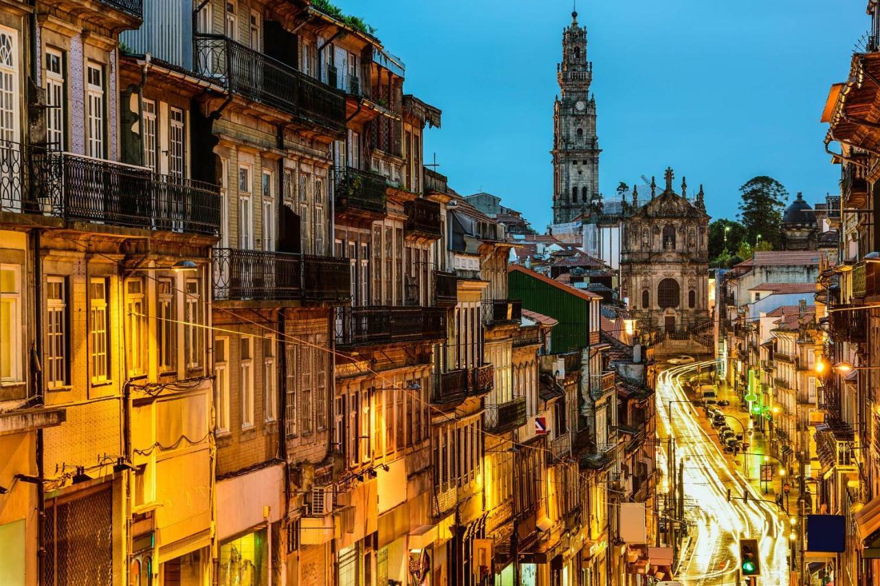 Lovelystay - Genuine Bonfim Balcony Flat Porto Bagian luar foto